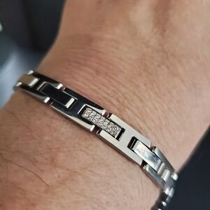 BOSS‎ Bracelet Mens Silver Tone Link Crystal Accent Modern Designer Jewelry